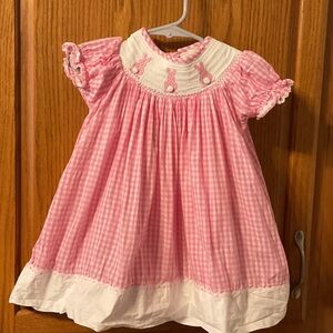 Gently used infant bunny dress size 12-18 months